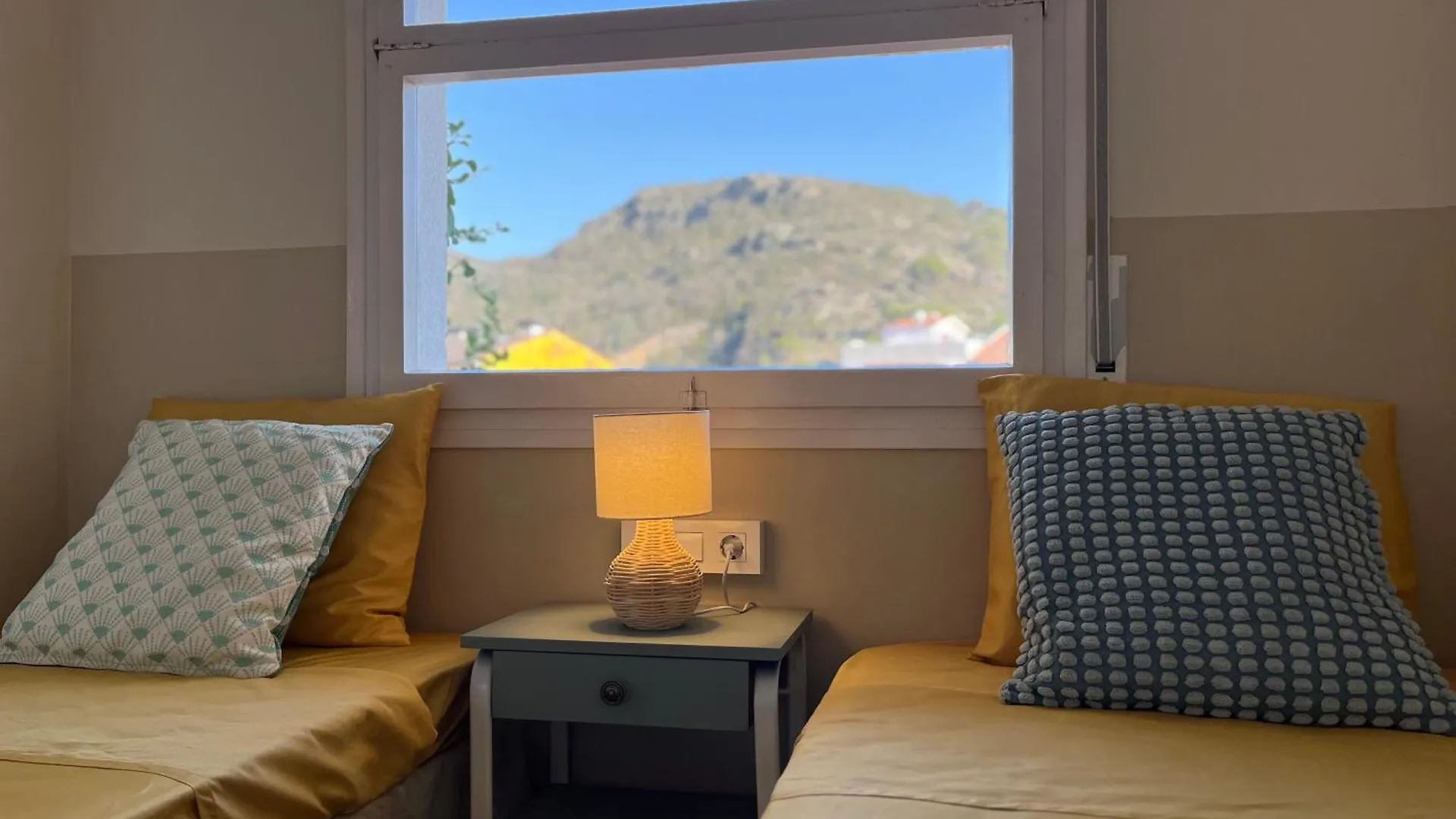 Calma Marina Roses Apartment